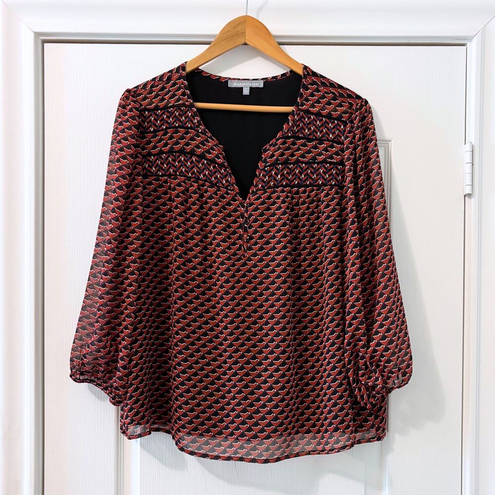 Daniel Rainn 3/4 Length Sleeve Geometric Burgundy Blouse - XL